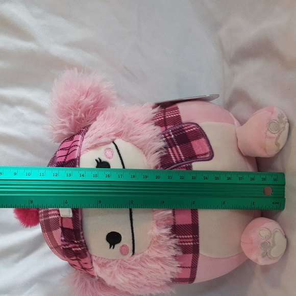 Squishmallows - 8" Brina the Yeti, BNWT - Picture 5 of 5